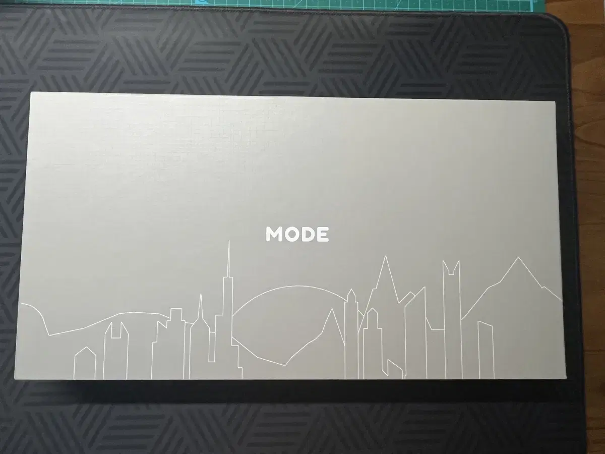 Mode tomorrow keycaps